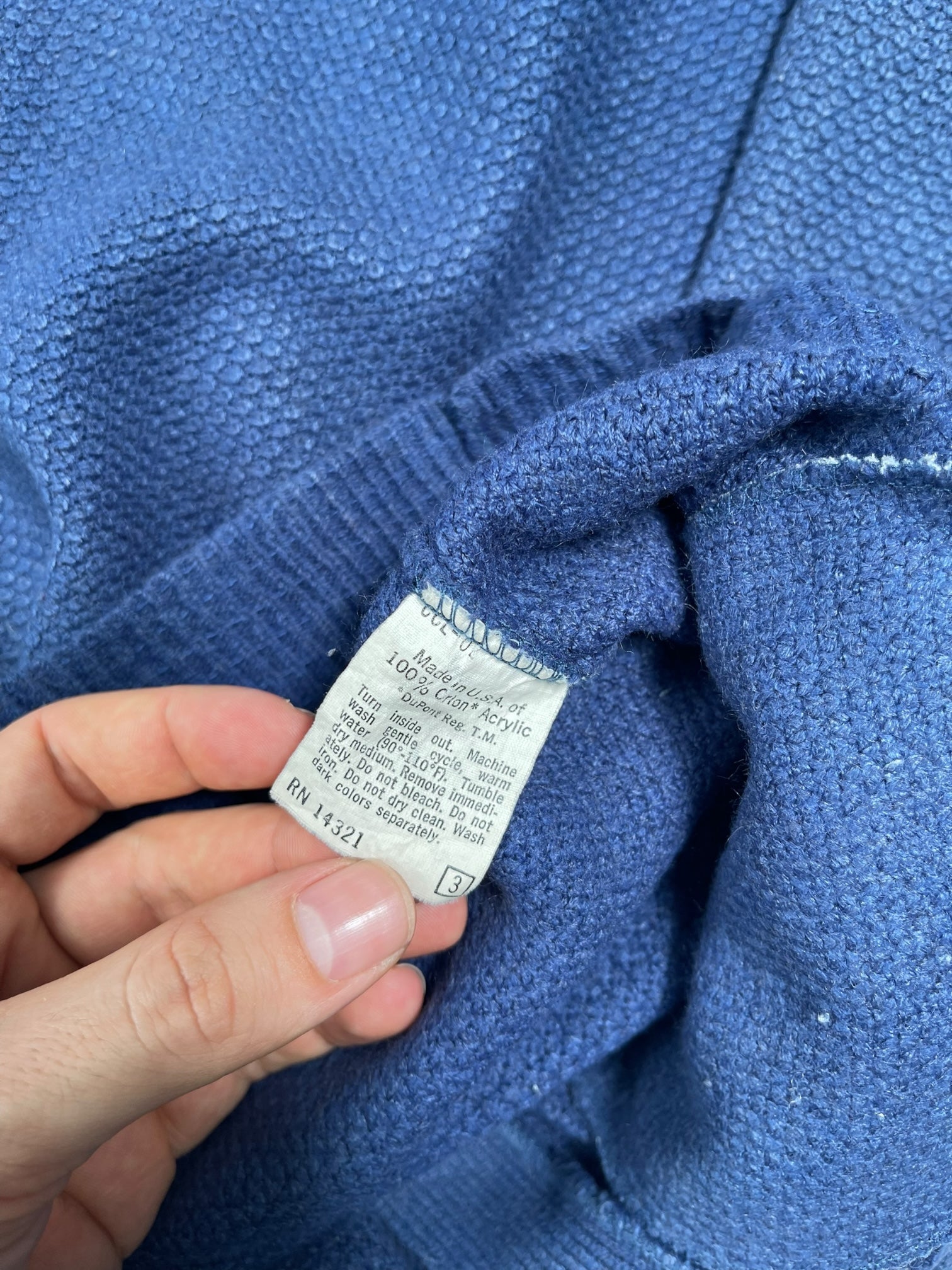 Cardigan Christian Dior Ref: 2536 - BLEU - L - amifrip - Friperie en ligne et vêtements vintage