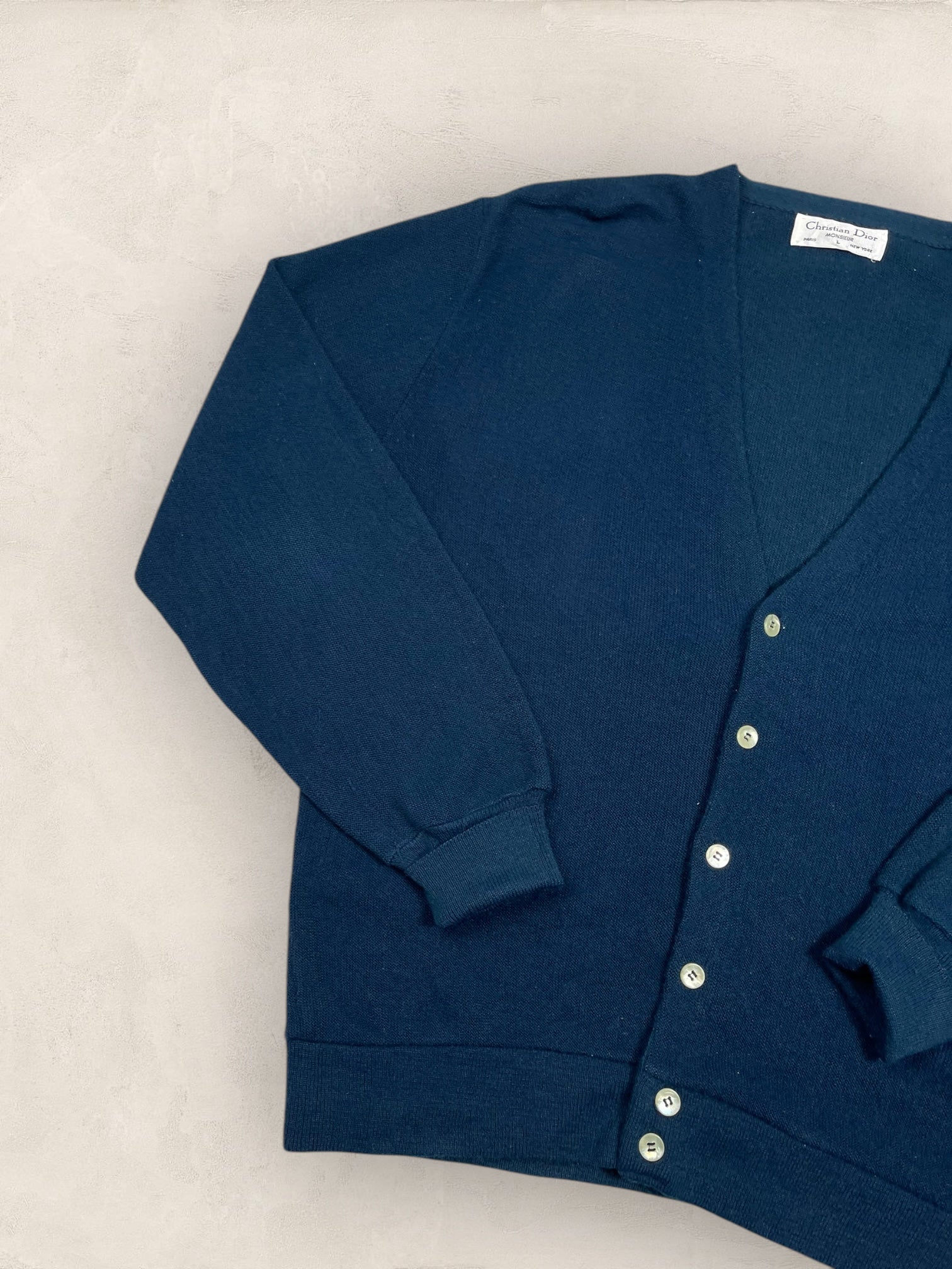 Cardigan Christian Dior Ref: 2539 - BLEU MARINE - L - amifrip - Friperie en ligne et vêtements vintage