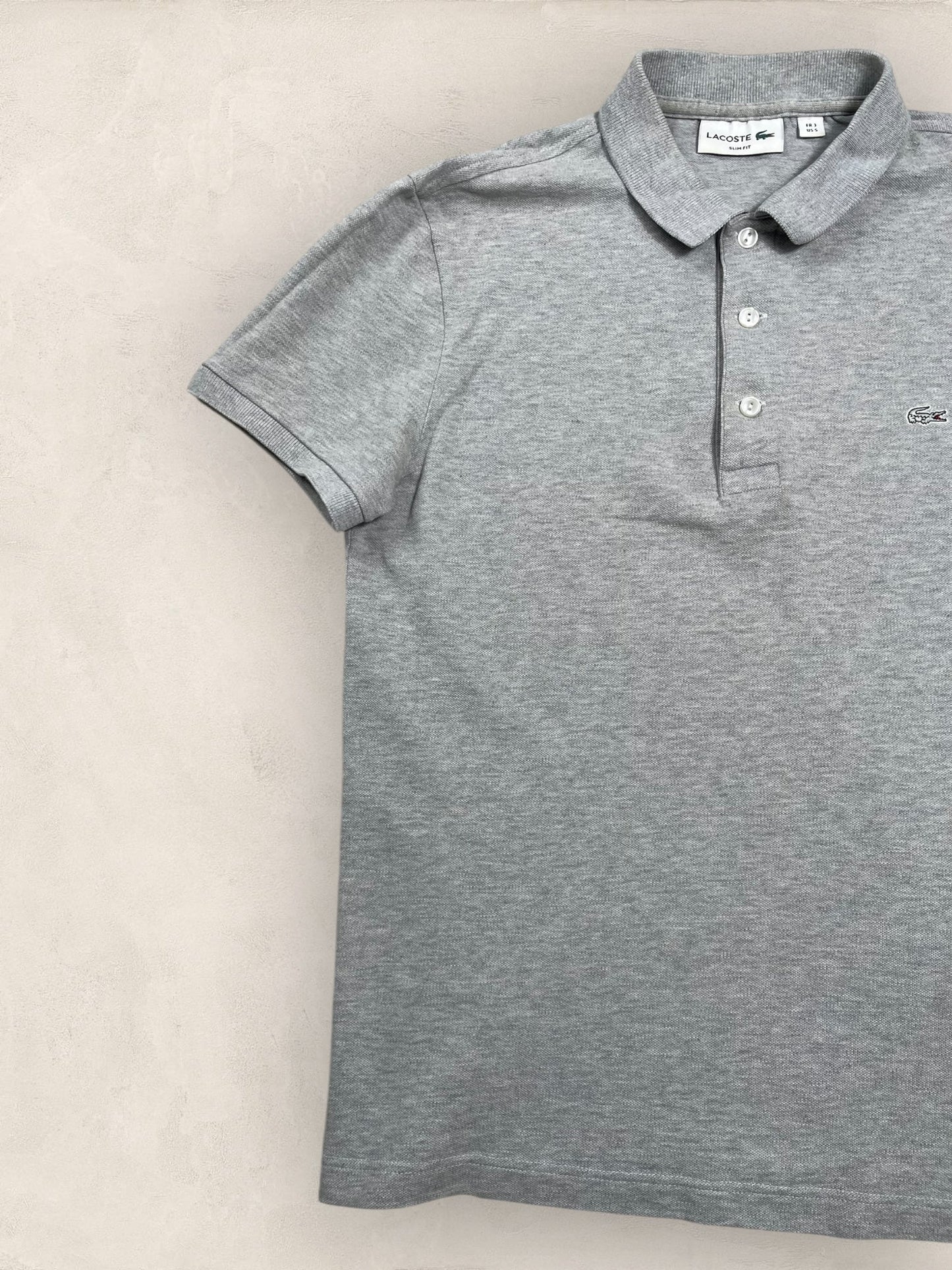 Polo Femme Lacoste Gris S Ref:3005 - Gris - S - amifrip - Friperie en ligne et vêtements vintage