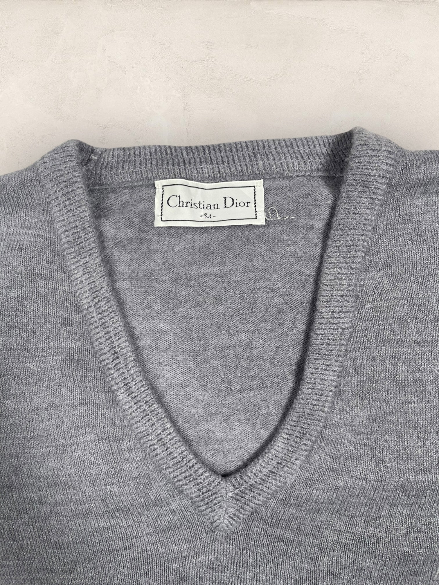Pull Christian Dior Ref: 2527 - GRIS - M - amifrip - Friperie en ligne et vêtements vintage