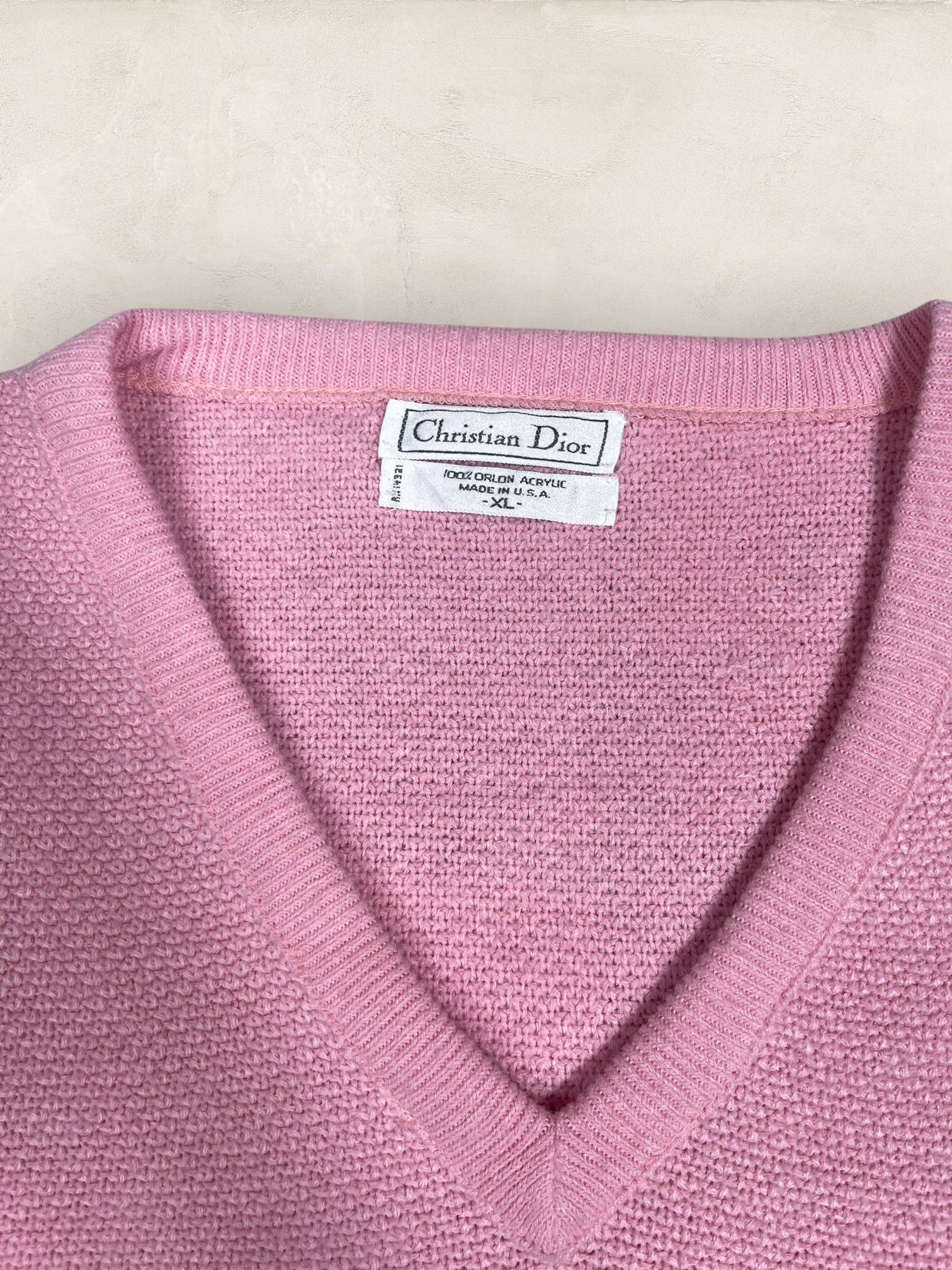 Pull Christian Dior Ref: 2532 - ROSE - XL - amifrip - Friperie en ligne et vêtements vintage