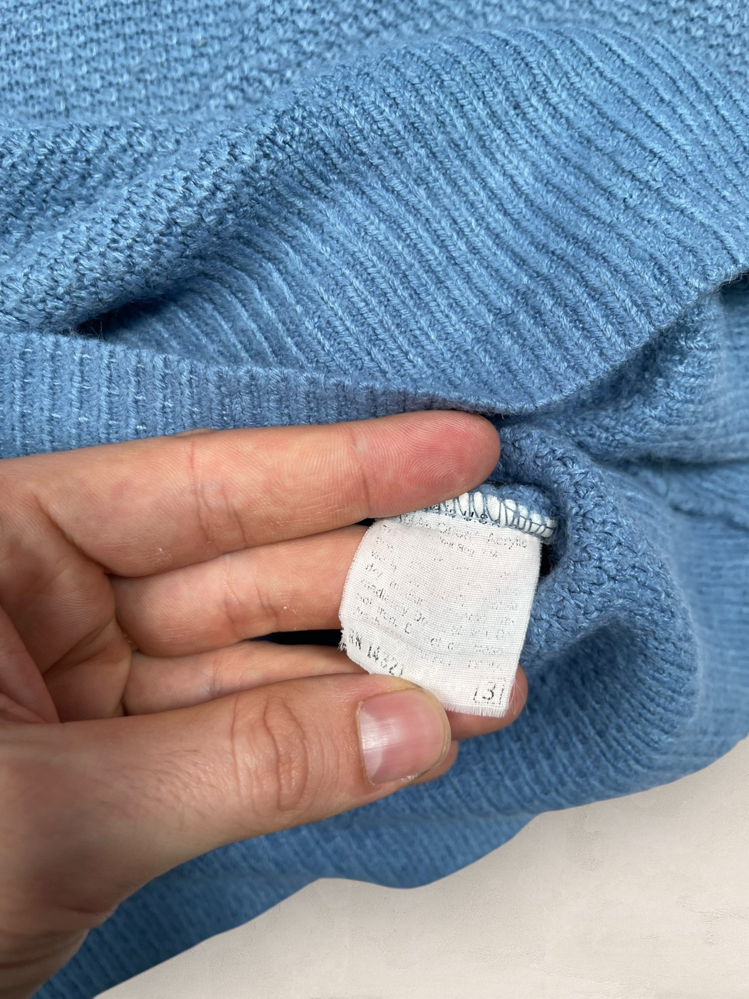 Pull Christian Dior Ref: 2541 - BLEU - L - amifrip - Friperie en ligne et vêtements vintage
