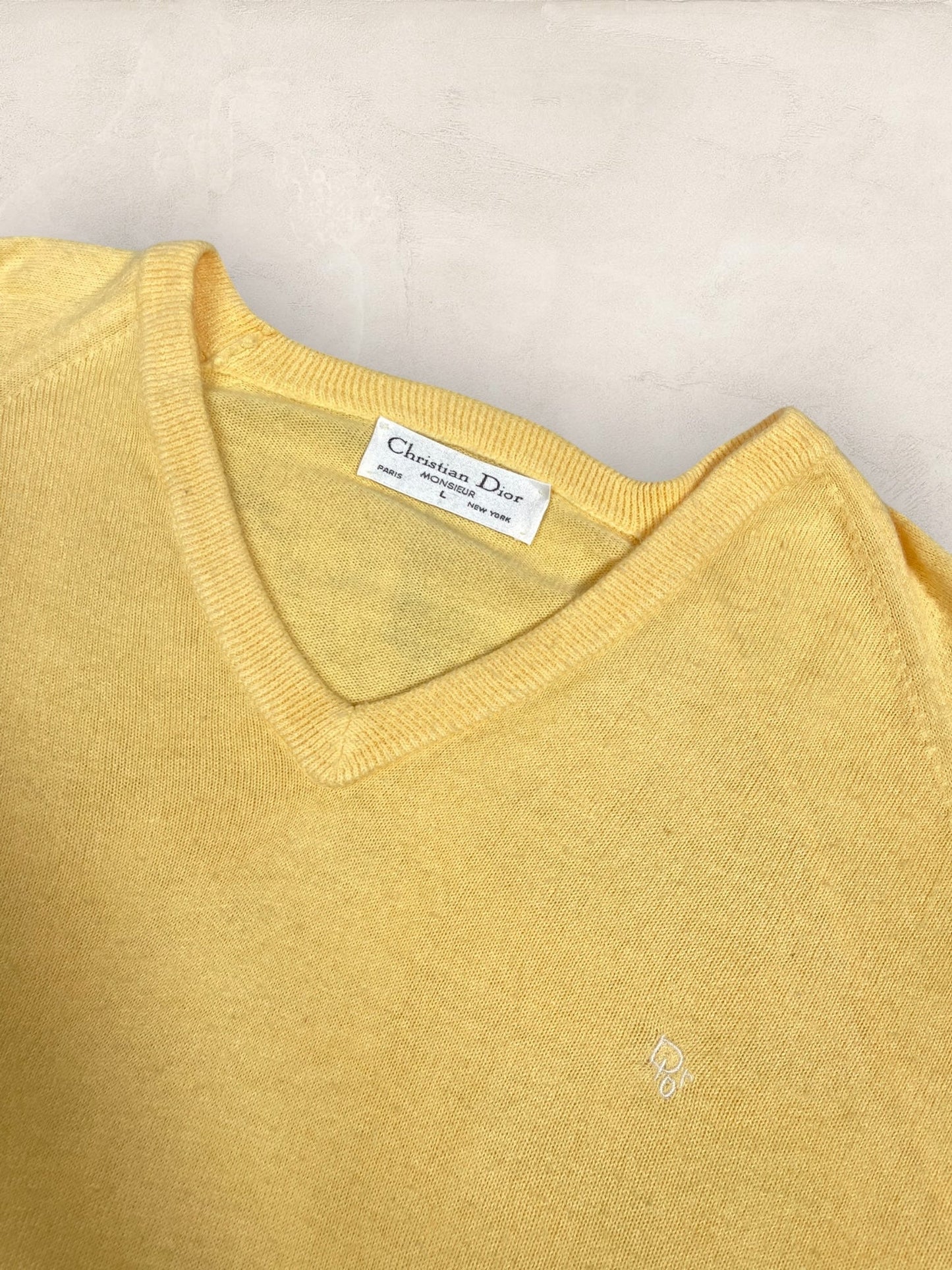 Pull Christian Dior Ref: 2550 - JAUNE - L - amifrip - Friperie en ligne et vêtements vintage