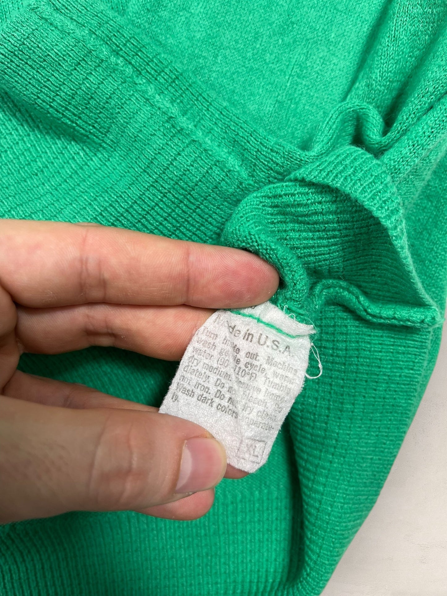 Pull Christian Dior Ref: 2558 - VERT - XL - amifrip - Friperie en ligne et vêtements vintage