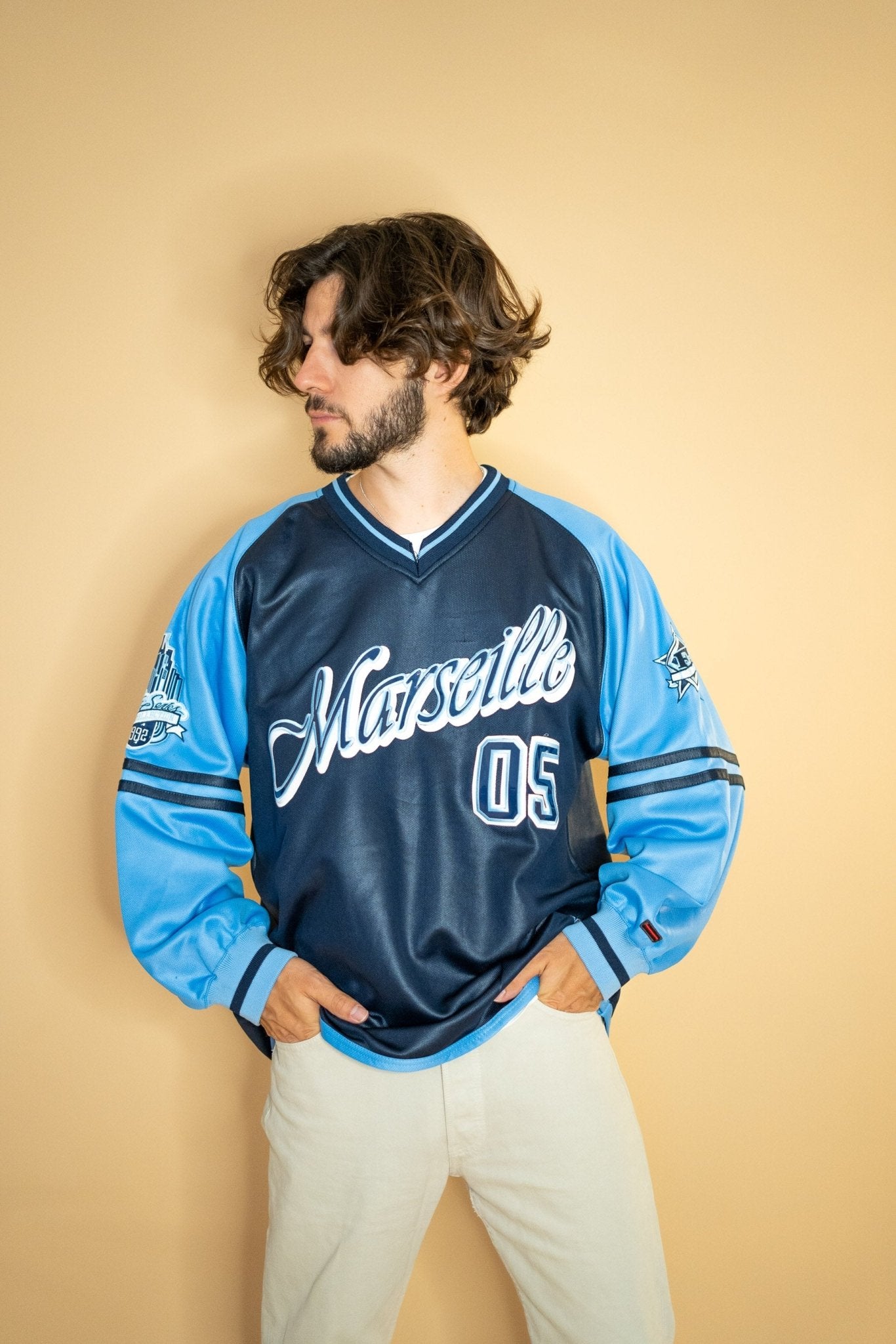 Sweat Fubu "Marseille" Vintage 1189 - S - BLEU - amifrip - Friperie en ligne et vêtements vintage