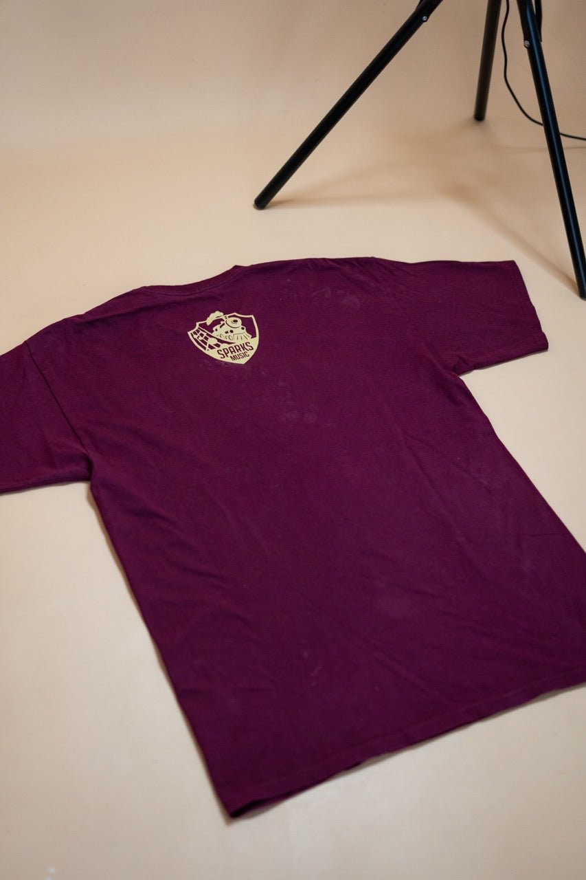 T-Shirt NFL "Spark High School Music" - BORDEAUX - Coton - amifrip - Friperie en ligne et vêtements vintage