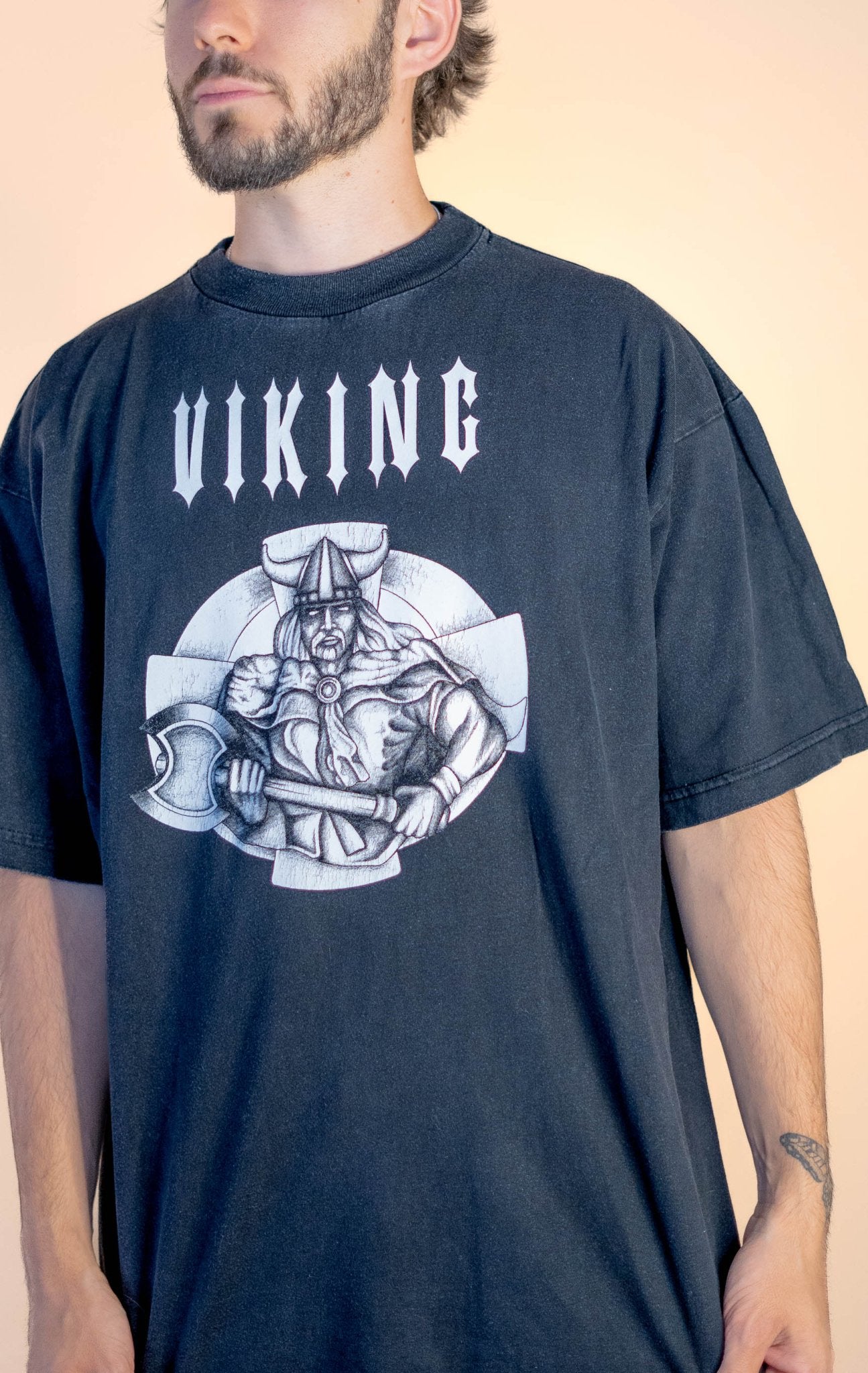 T-shirt "Viking" Rétro 818 - L - NOIR - amifrip - Friperie en ligne et vêtements vintage