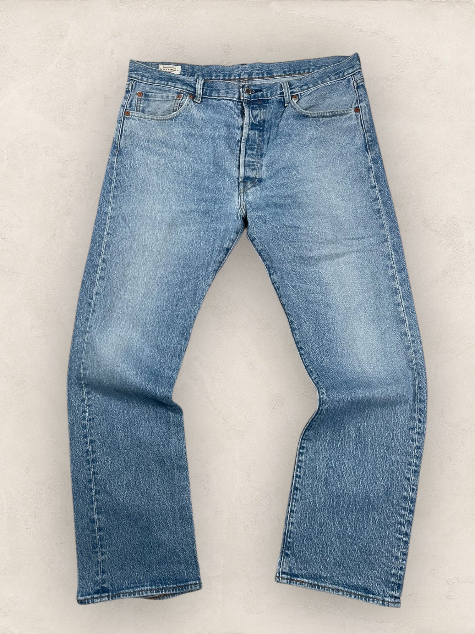 Jean Homme Levi's 501 Bleu W36 L30 Ref:3009 - Bleu - W36 L30 - amifrip - Friperie en ligne et vêtements vintage