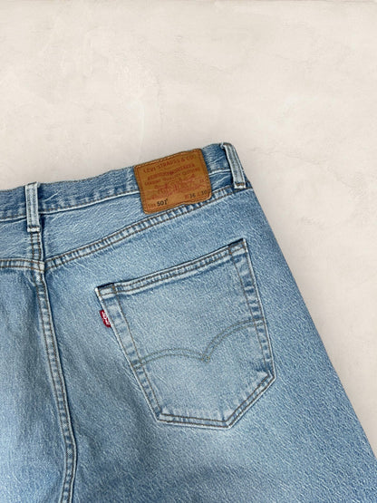 Jean Homme Levi's 501 Bleu W36 L30 Ref:3009 - Bleu - W36 L30 - amifrip - Friperie en ligne et vêtements vintage