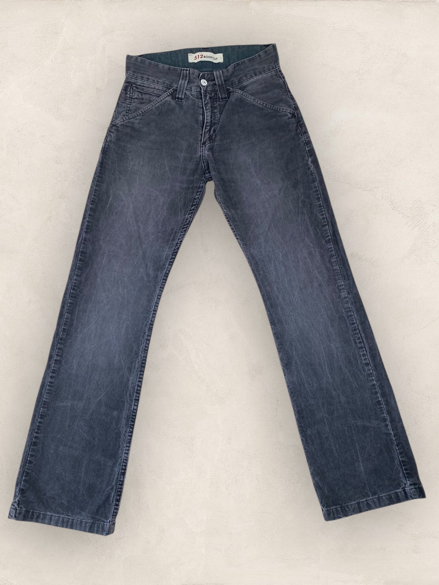 Jean Levi’s Corduroy Noir W28 Homme Ref: 2752 - Noir - W28 - amifrip - Friperie en ligne et vêtements vintage