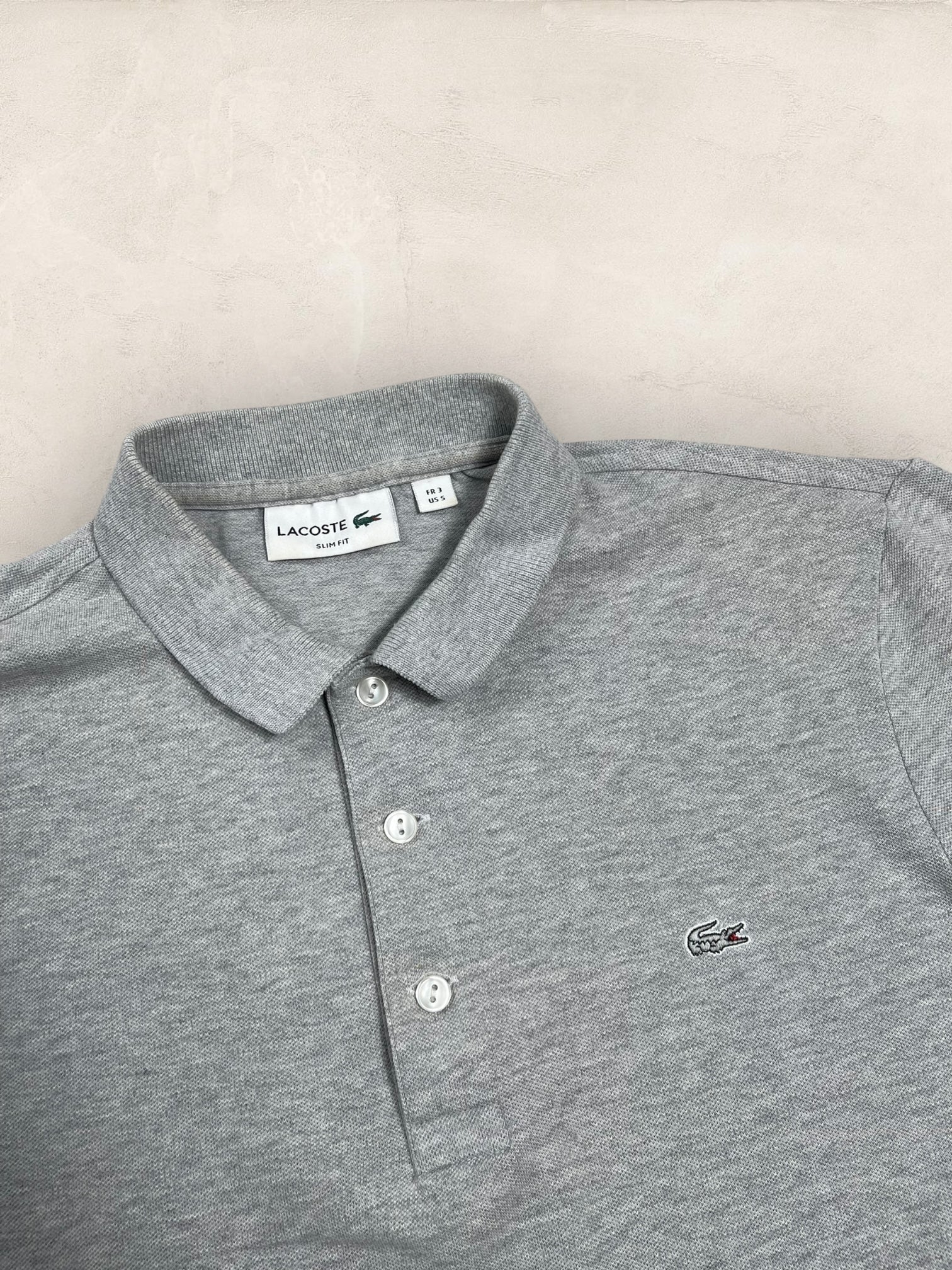 Polo Femme Lacoste Gris S Ref:3005 - Gris - S - amifrip - Friperie en ligne et vêtements vintage