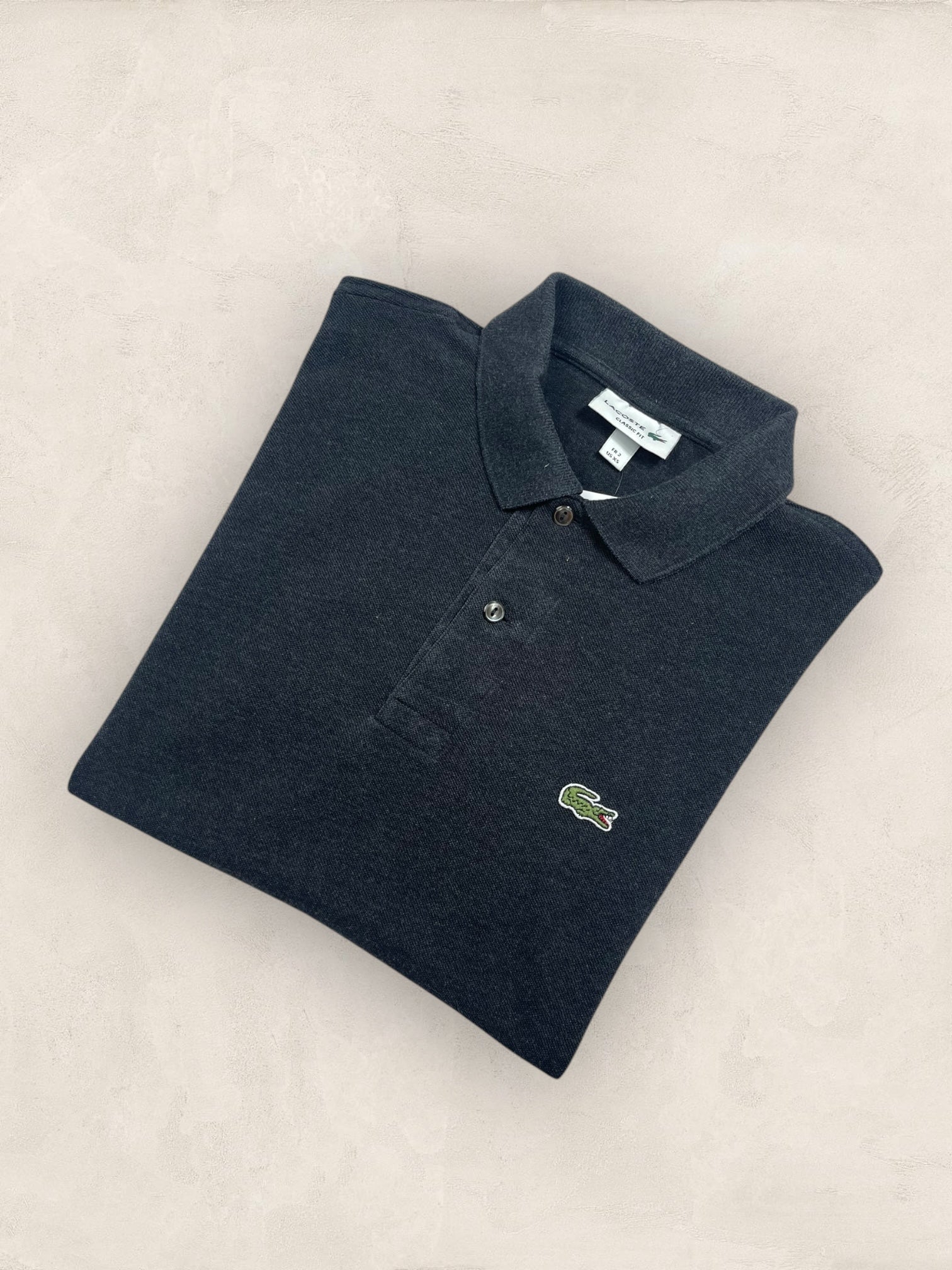 Polo Lacoste Gris XS Femme Ref: 1127 - Gris - XS - amifrip - Friperie en ligne et vêtements vintage