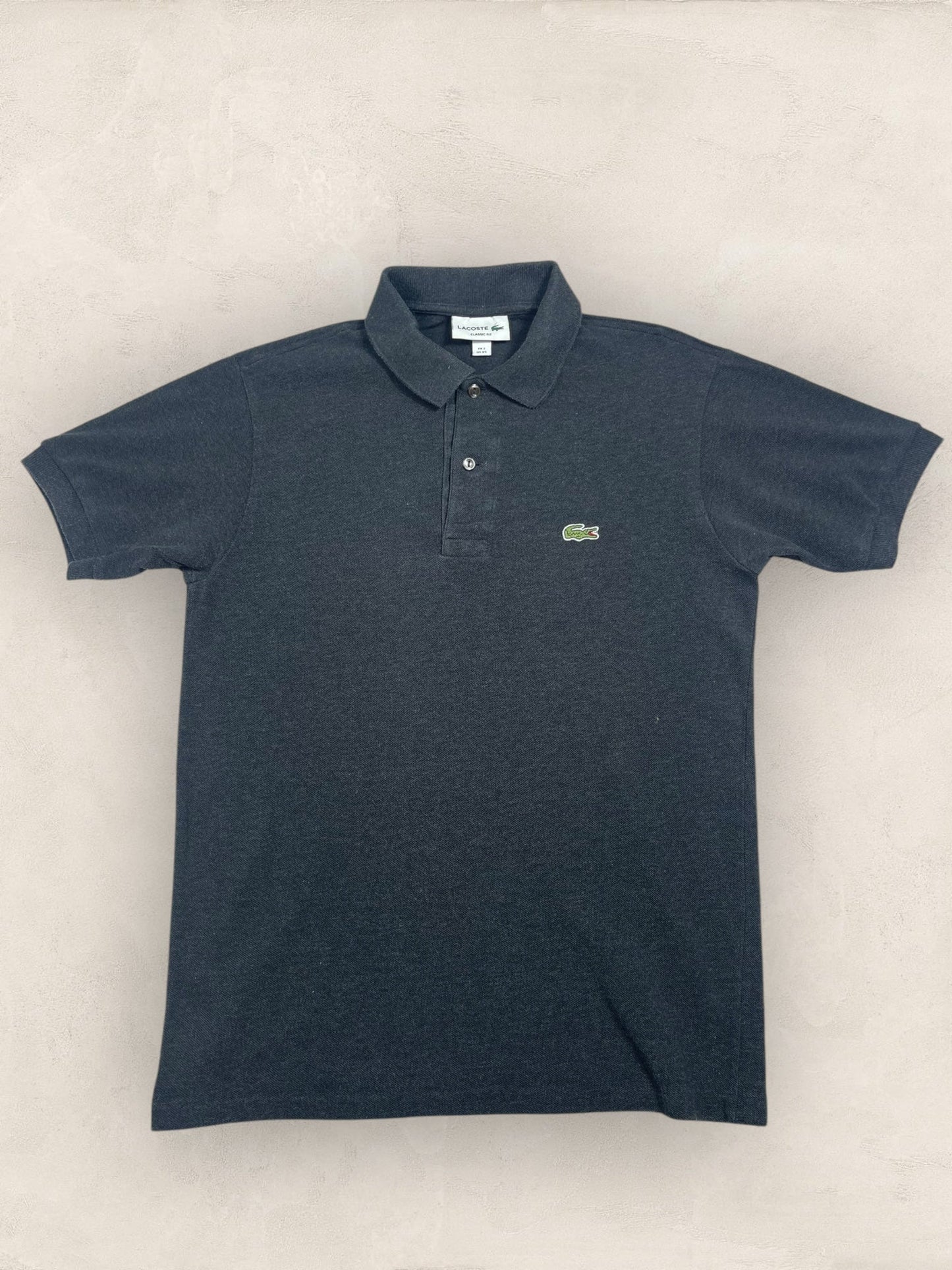 Polo Lacoste Gris XS Femme Ref: 1127 - Gris - XS - amifrip - Friperie en ligne et vêtements vintage