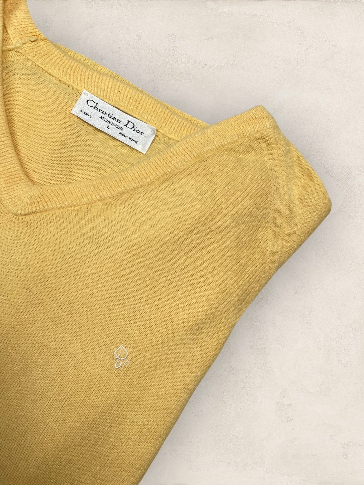 Pull Christian Dior Ref: 2550 - JAUNE - L - amifrip - Friperie en ligne et vêtements vintage