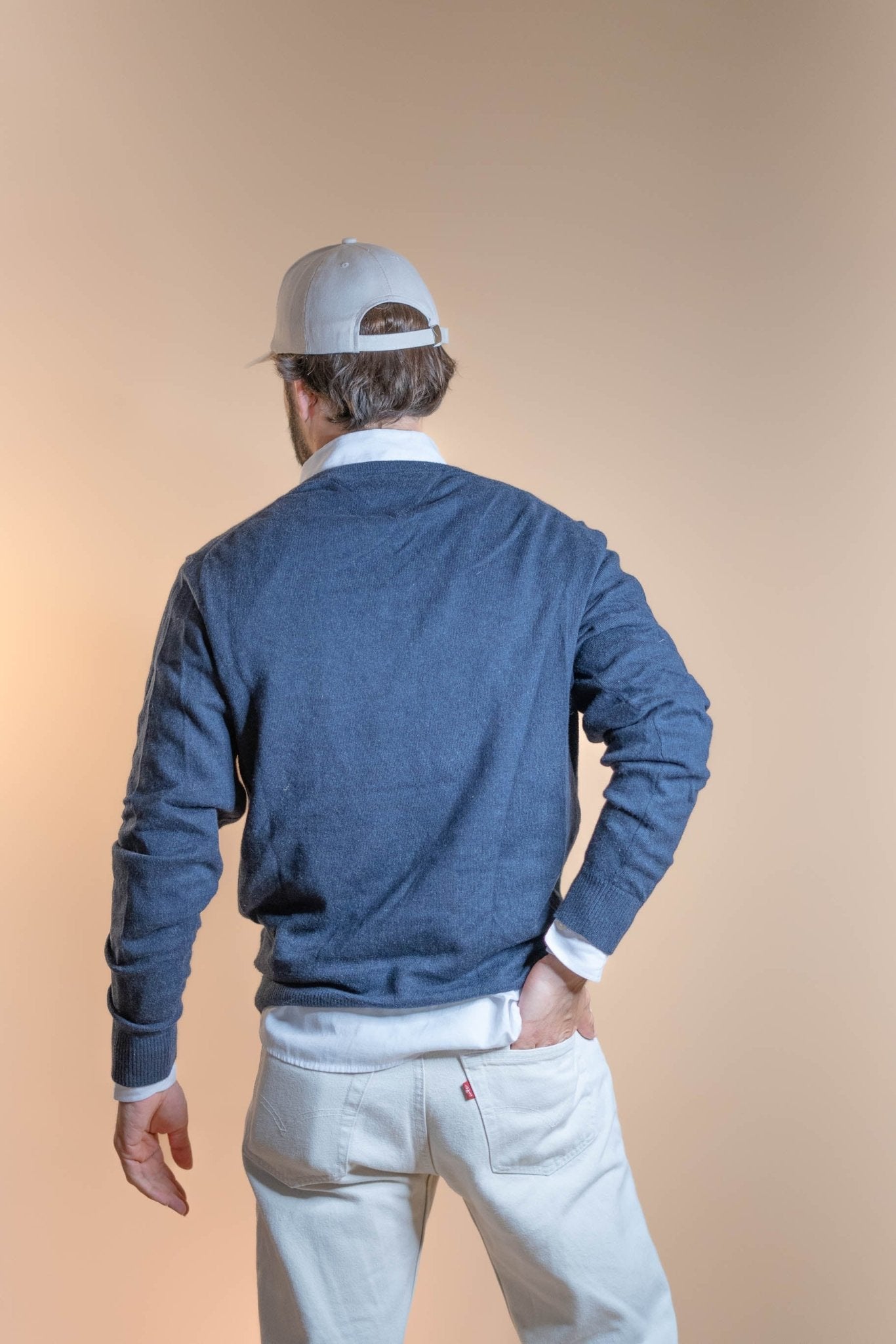 Pull Col V Tommy Hilfiger Homme 634 - BLEU - L - amifrip - Friperie en ligne et vêtements vintage