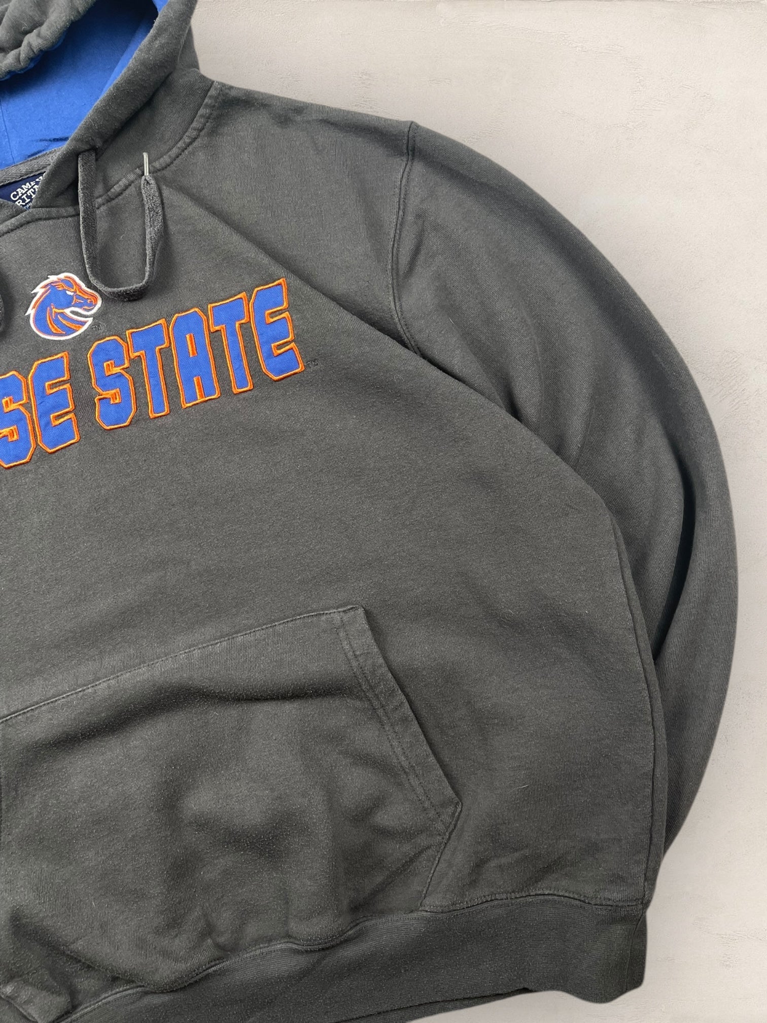 Sweat a capuche « Boise State » Sport - Team #2257 - GRIS - M - amifrip - Friperie en ligne et vêtements vintage
