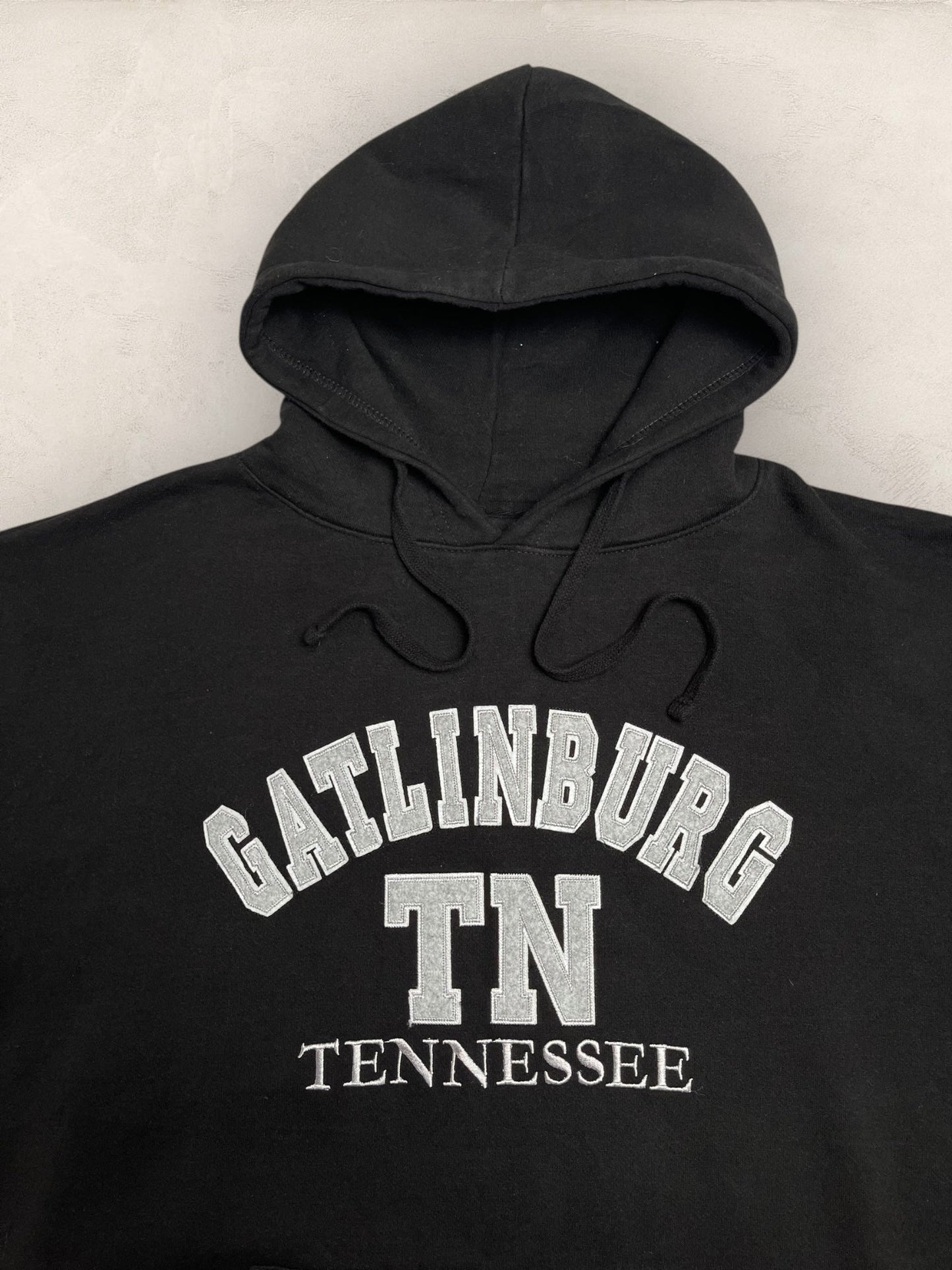 Sweat à capuche style universitaire « Tennessee » #2271 - Noir - XL - amifrip - Friperie en ligne et vêtements vintage