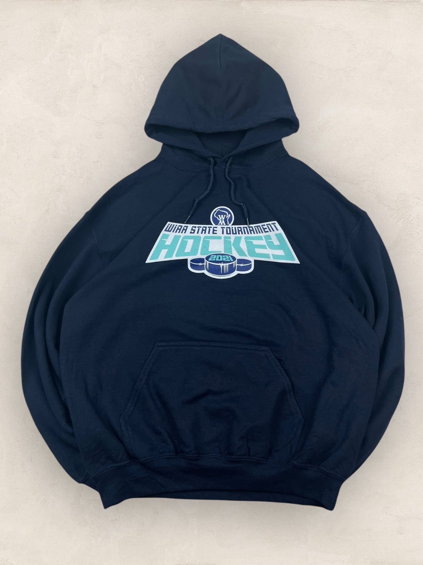 Sweat à capuche « WAA STATE TOURNAMENT HOCKEY » Sport - Team Ref: 2279 - BLEU MARINE - M - amifrip - Friperie en ligne et vêtements vintage