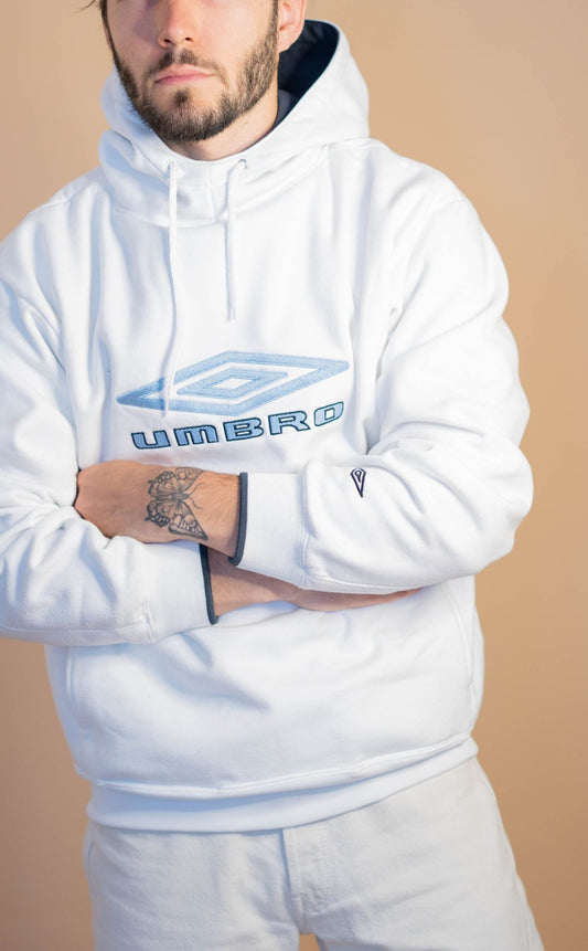 Sweat Umbro Homme Retro 820 - S - BLANC - amifrip - Friperie en ligne et vêtements vintage