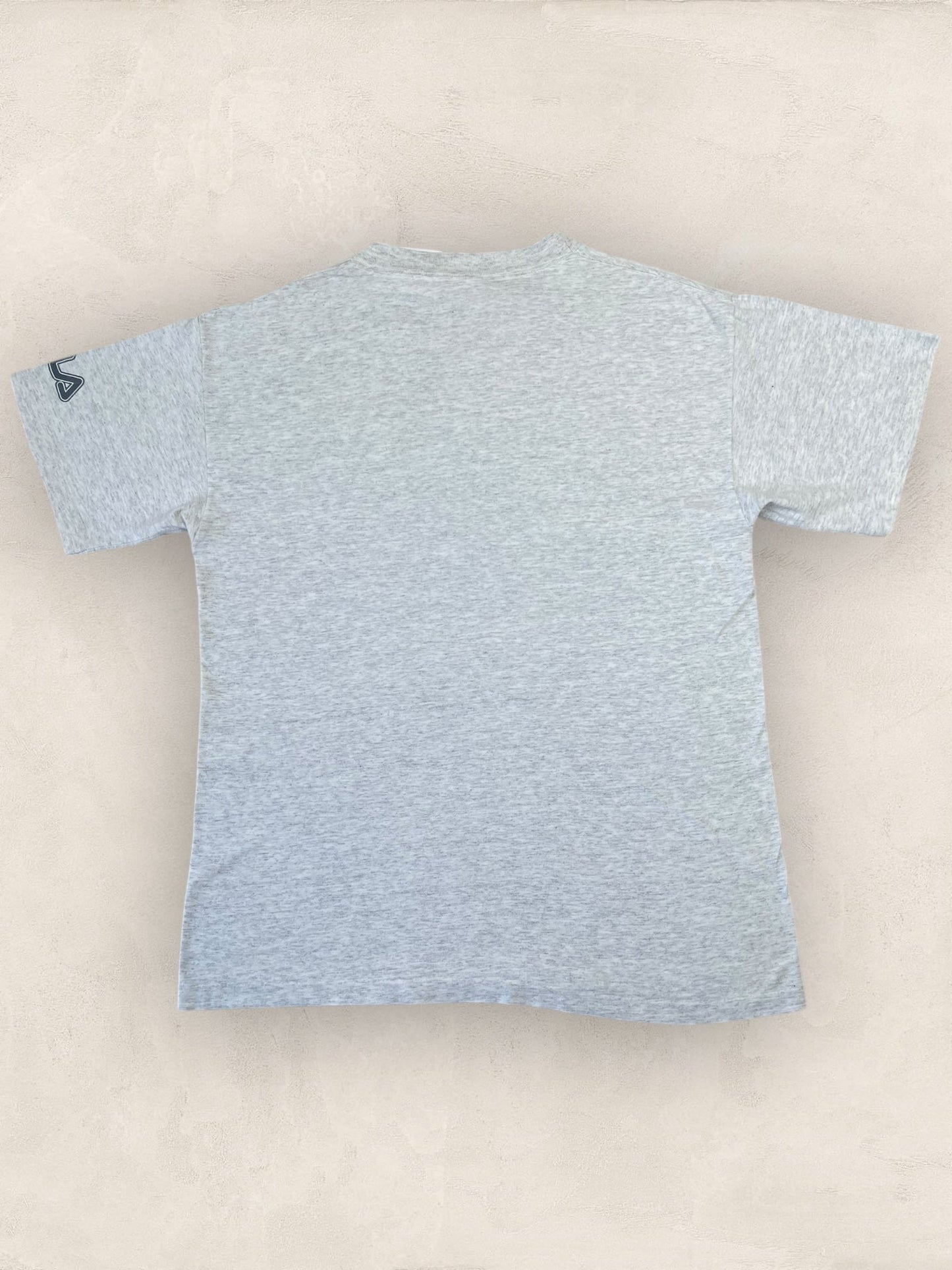 T-shirt Fila Made In Usa Vintage Style Universitaire Gris M Homme Ref : 1073 - Gris - M - amifrip - Friperie en ligne et vêtements vintage