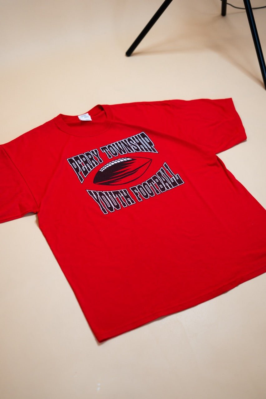 T-Shirt "Perry Township Youth Football" - ROUGE - Coton - amifrip - Friperie en ligne et vêtements vintage